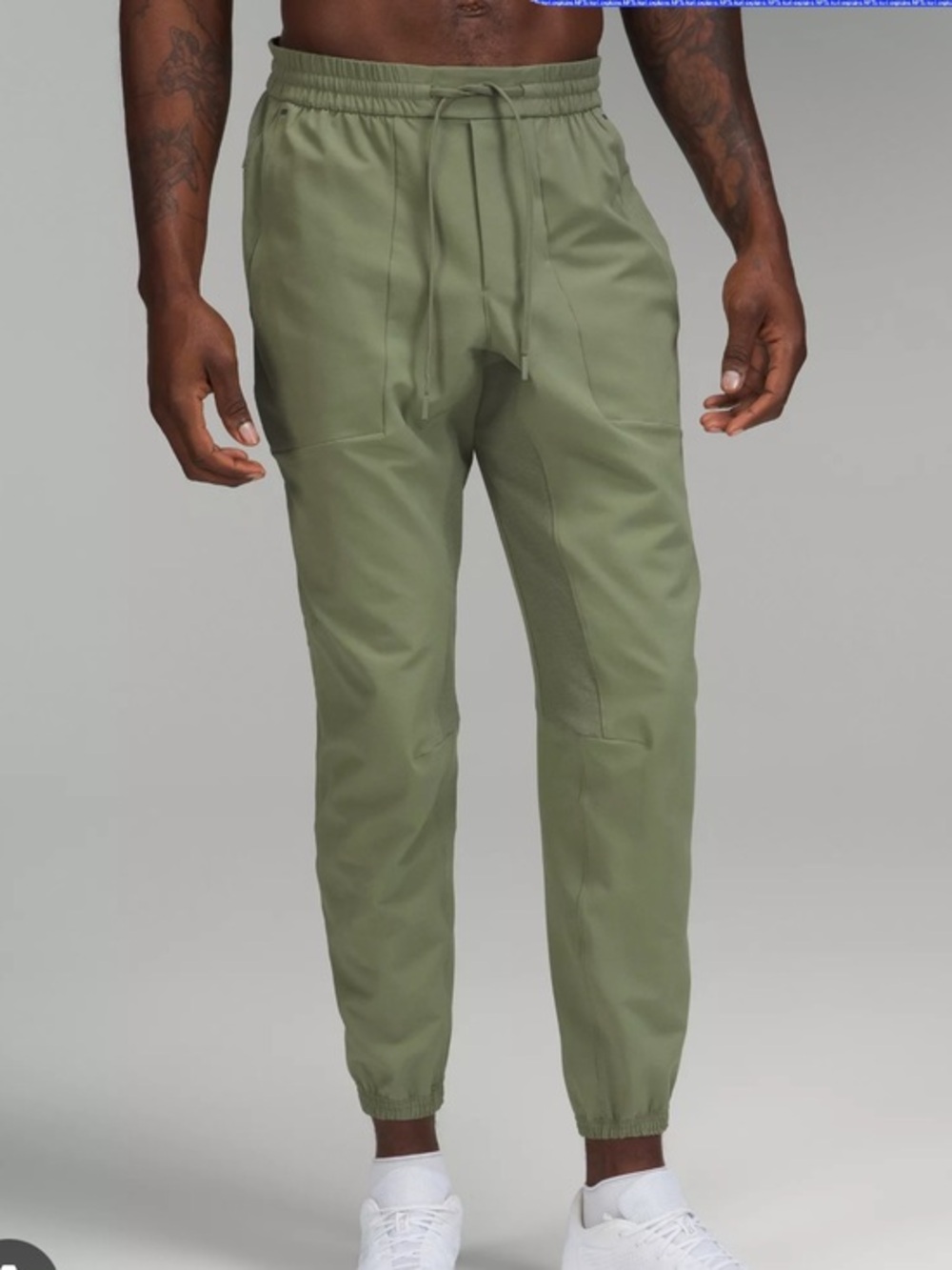 Lululemon Mens License To Train Jogger - Small